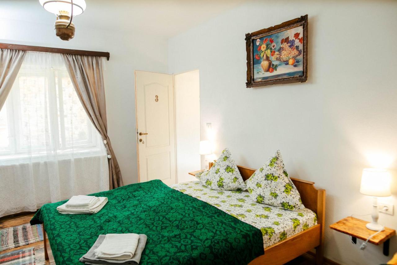 Casa Pe Valea Hartibaciului Guest House Barcut ภายนอก รูปภาพ