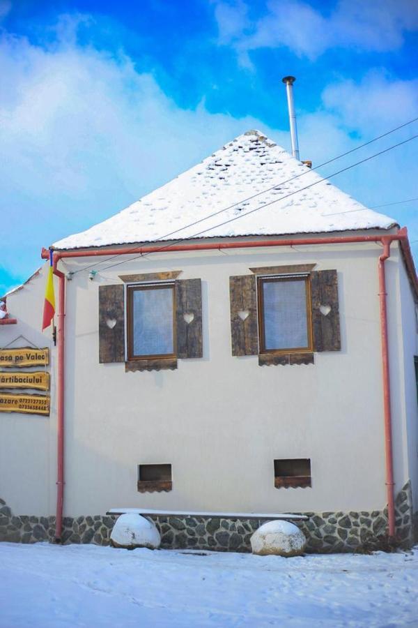 Casa Pe Valea Hartibaciului Guest House Barcut ภายนอก รูปภาพ