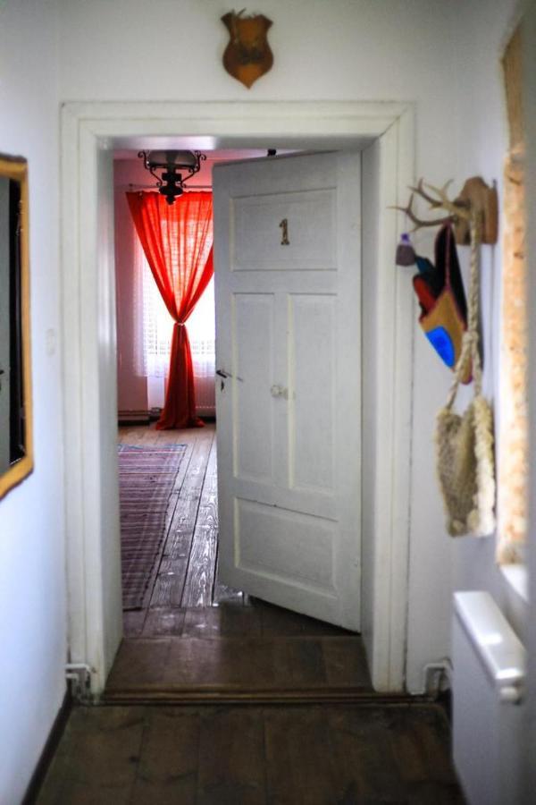 Casa Pe Valea Hartibaciului Guest House Barcut ภายนอก รูปภาพ