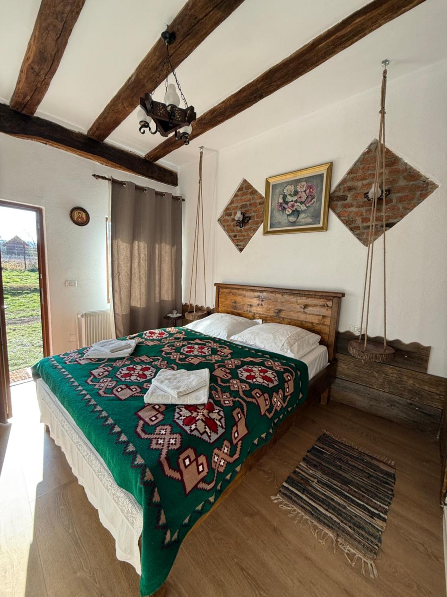 Casa Pe Valea Hartibaciului Guest House Barcut ภายนอก รูปภาพ